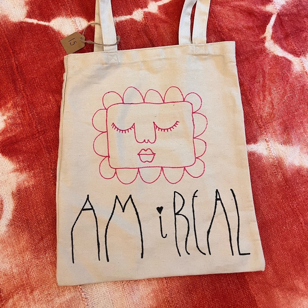 Am i real tote